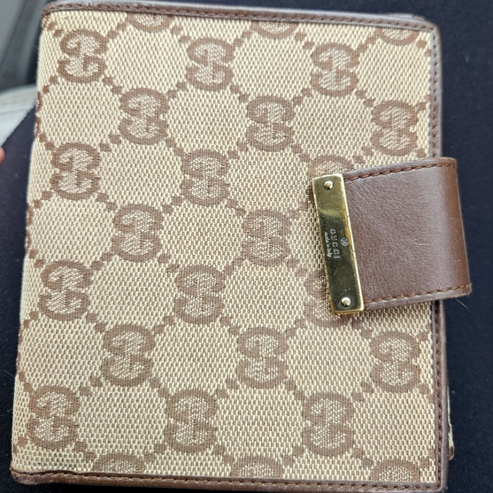 Vintage Gucci Wallet